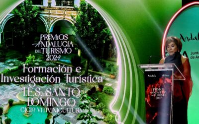 El IES Santo Domingo recoge el Premio Andalucía de Turismo 2024